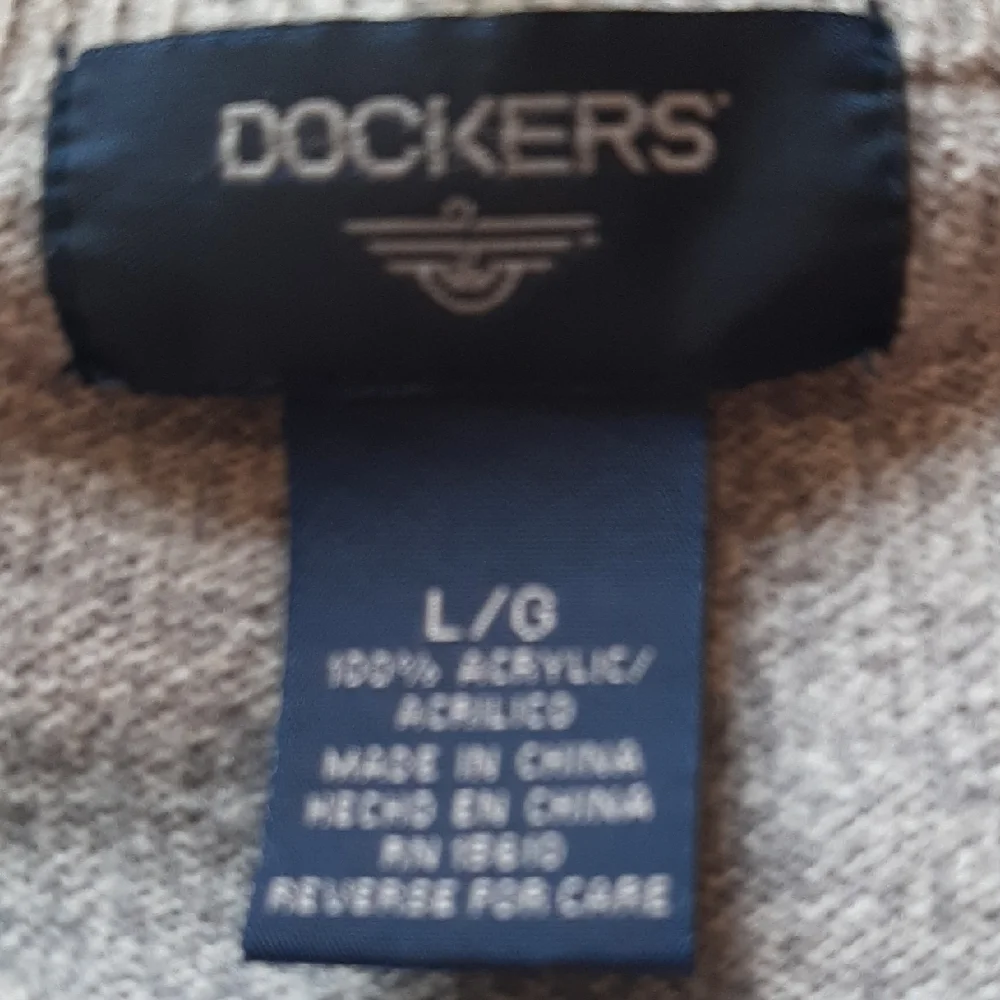 Dockers Men's Size L Light Gray and Blue Argyle Crewneck Sweater
